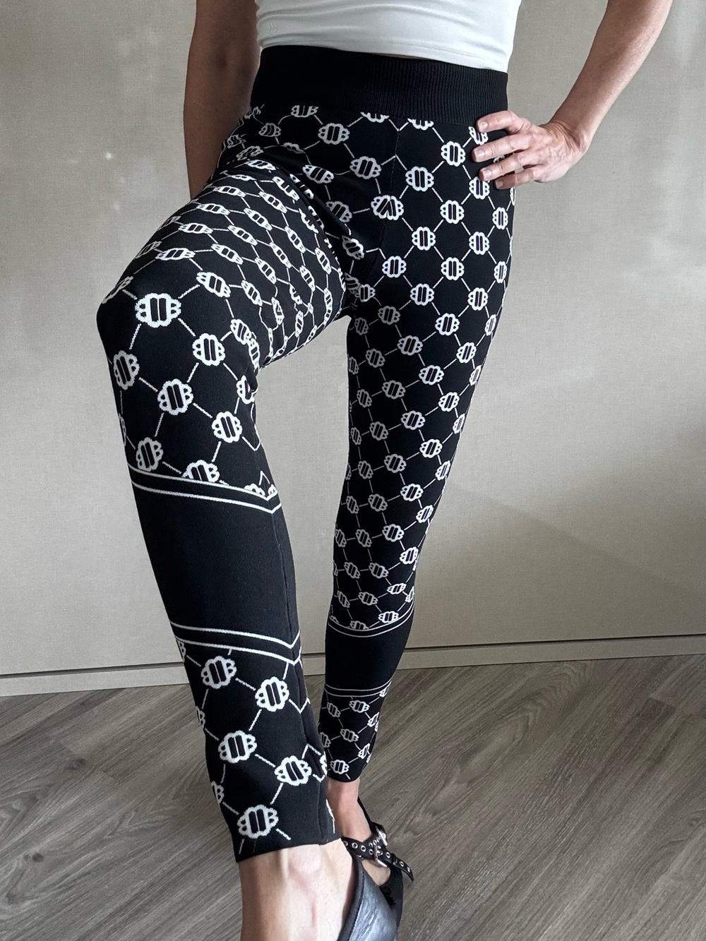 NWT Maje Black & White Patterned Knit Leggings size 36
